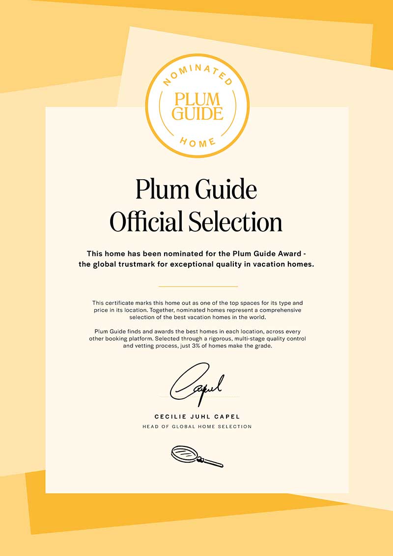 Plum Award Official Selection